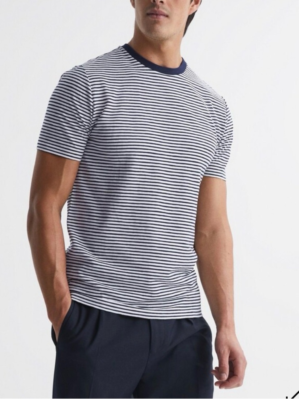 Reiss Keats Striped Short Sleeve Crew Neck T-Shirt in Navy/White Size M